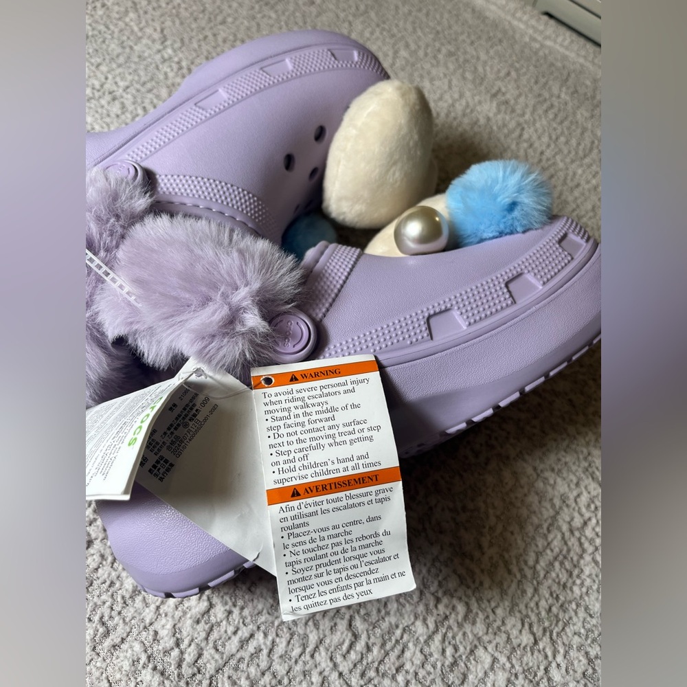 NWT Crocs Classic Platform Lined Charm Clog Lavender Purple Women’s Size 6 - Picture 16 of 17